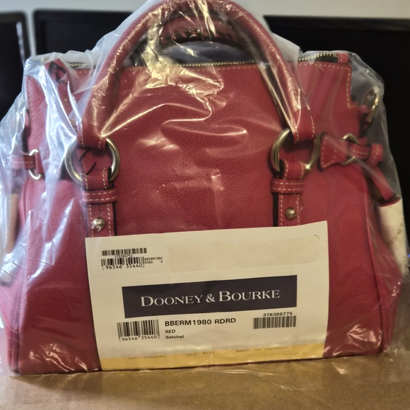 Dooney & Bourke Handbags - Dooney & Bourke Red Satchel Bag